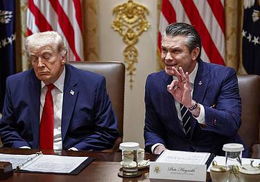 Trump-e-Hegseth-(Fotogramma) - Usa non possono prolungare la guerra contro l'Iran, i vertici militari gelano il Pentagono Trump-e-Hegseth-(Fotogramma) - Usa non possono prolungare la guerra contro l'Iran, i vertici militari gelano il Pentagono
